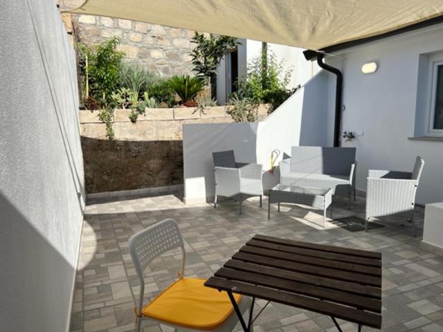 Casa Sylvia Apartment Sant'Antioco Exterior photo